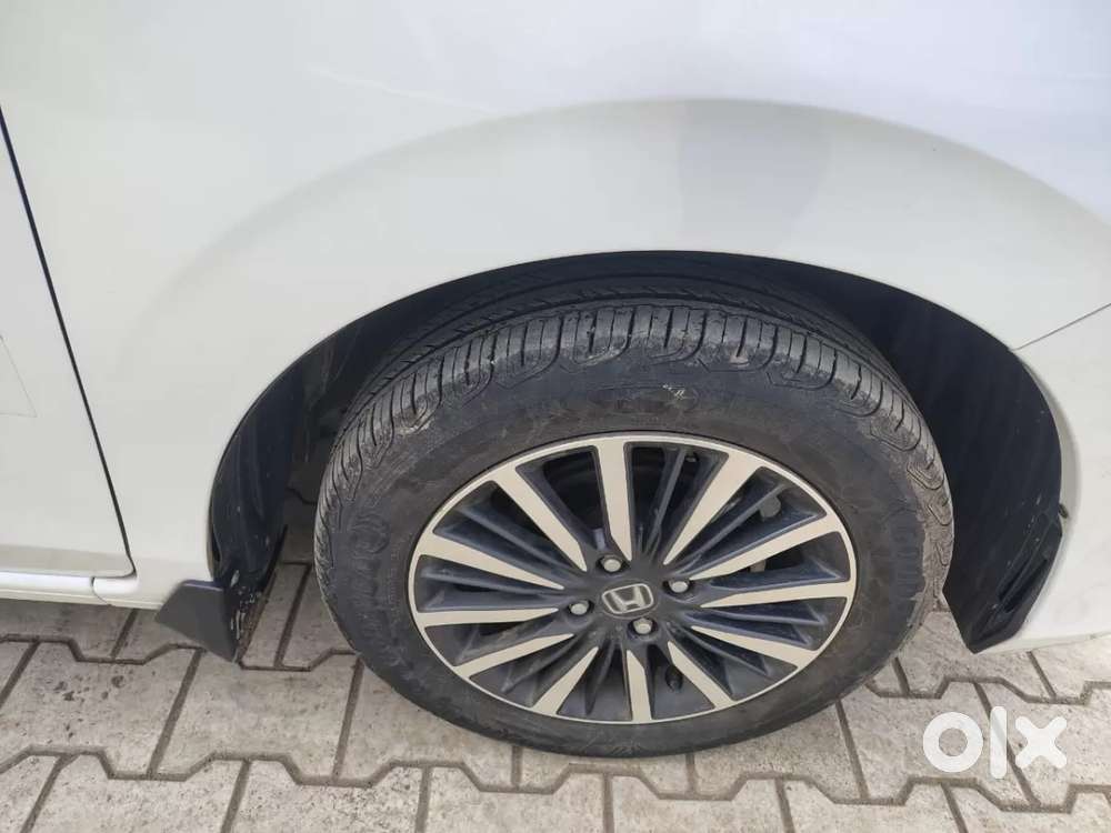 Honda Amaze, 2024, Petrol