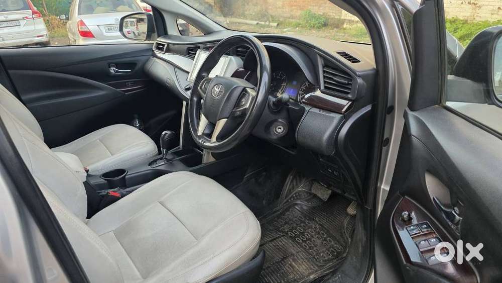 Toyota Innova Crysta 2.8 Gx At, 2016, Diesel