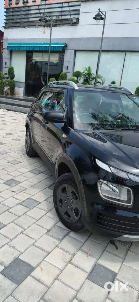 Hyundai Venue Kappa 2025 Mt 1.2 Petrol With Sanroof