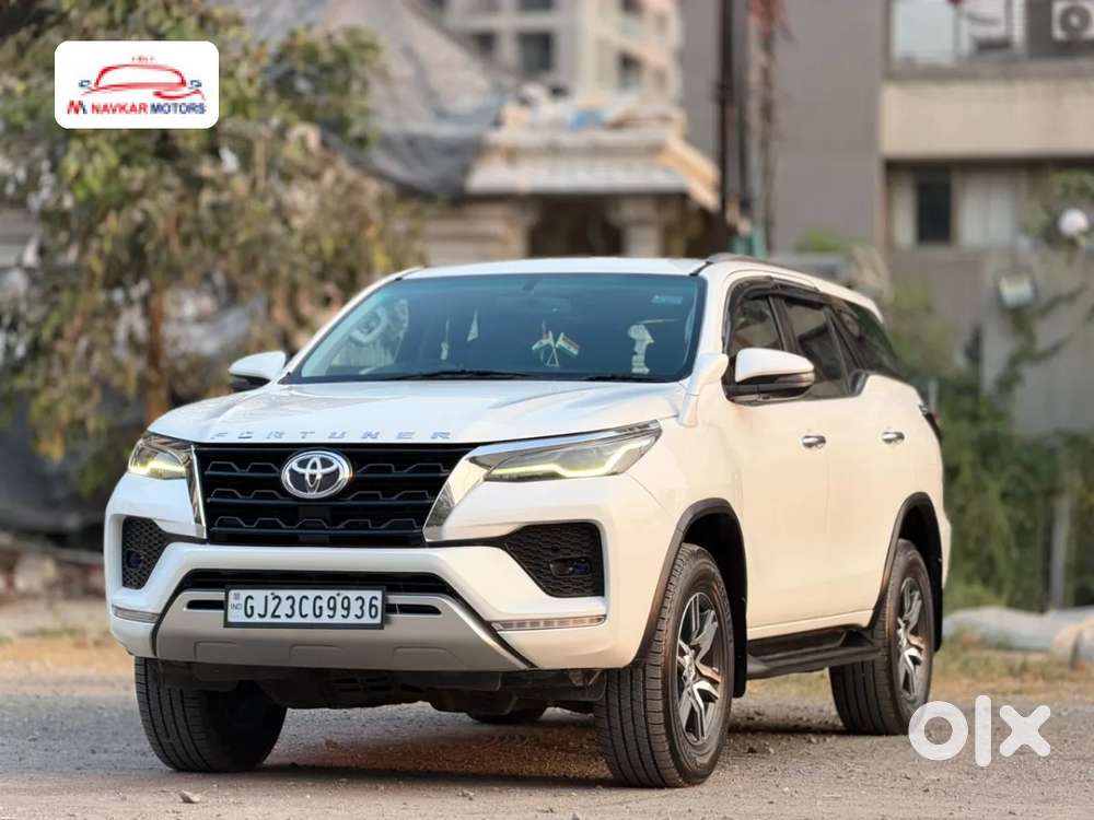 Toyota Fortuner 4x2 At, 2023, Diesel
