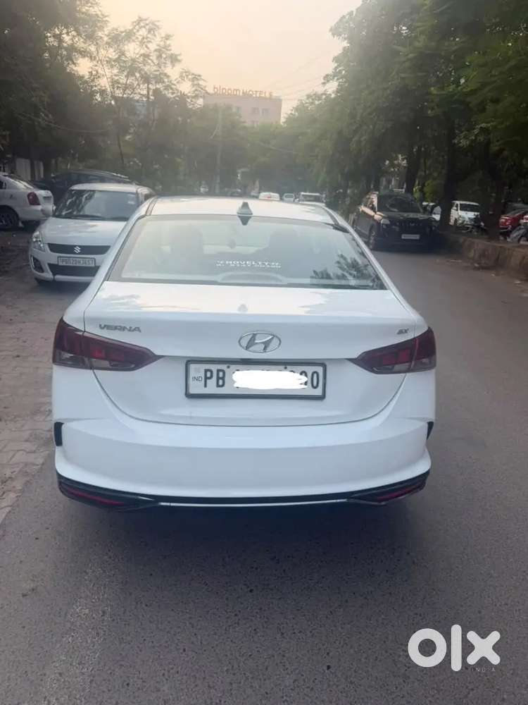 Hyundai Verna 2021 Manufacturing 2022 Reg Petrol Manual Sx