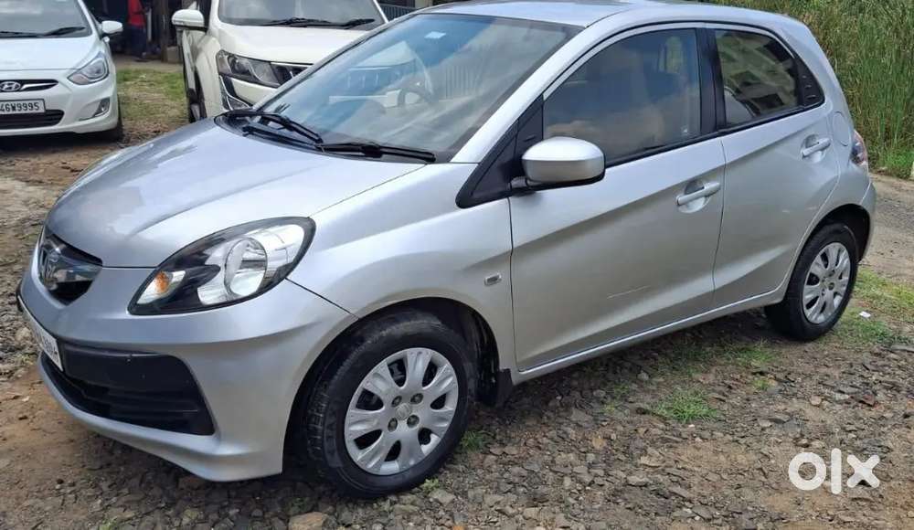 Honda Brio 2012 Petrol Well Maintained