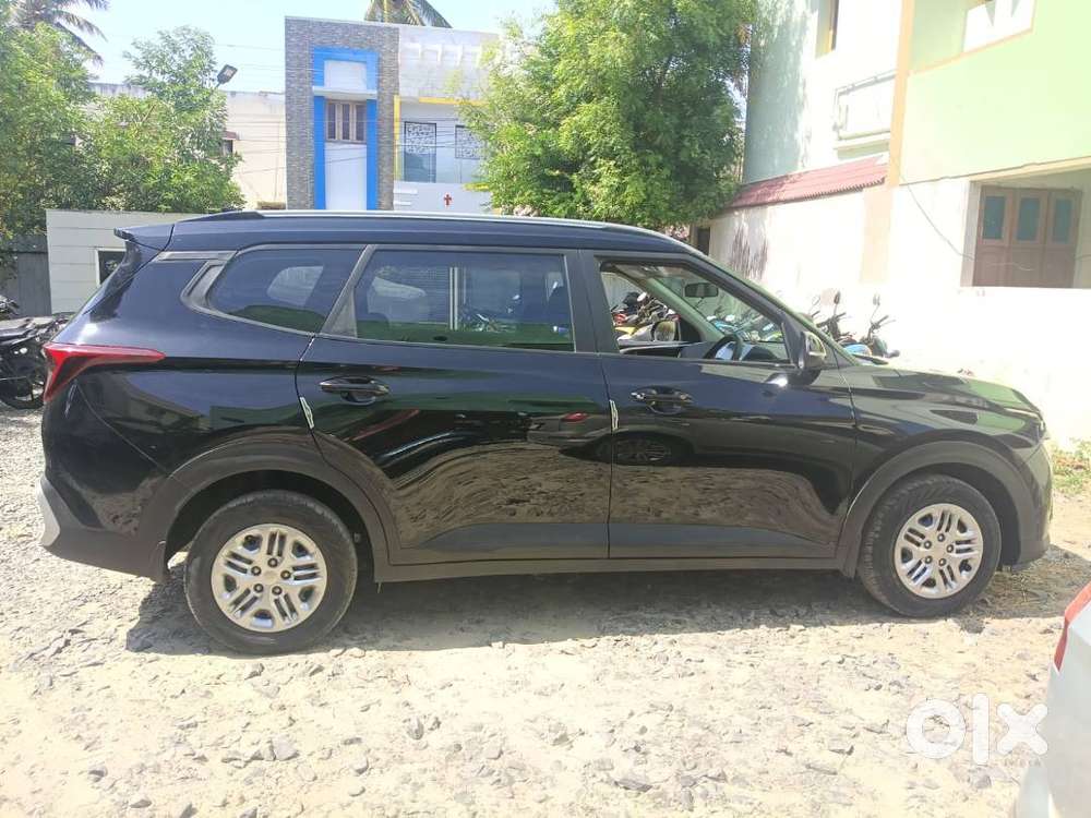 Kia Carens 24 Prestige (o) Petrol  20k+ Km  Ceramic Coated  5-yr W