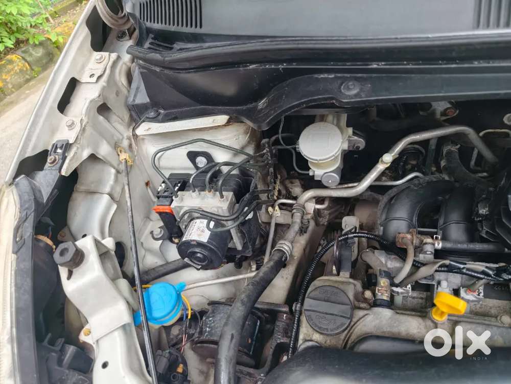 Maruti Suzuki Ritz Vxi 2012