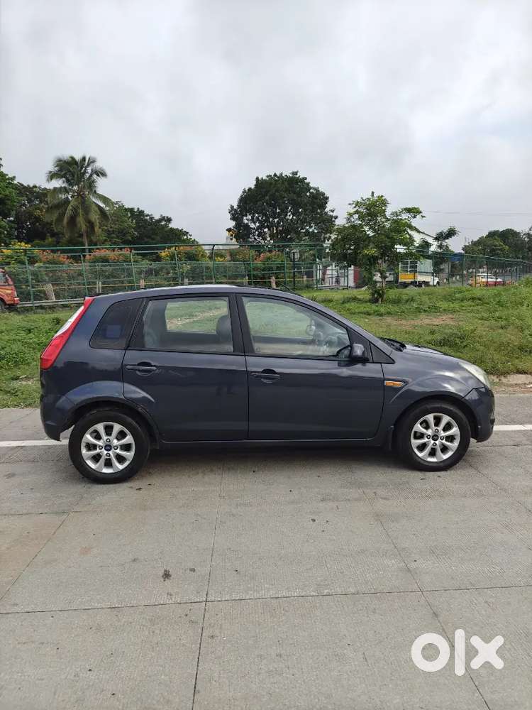 Ford Figo Diesel 2012  1st Owner  Titanium