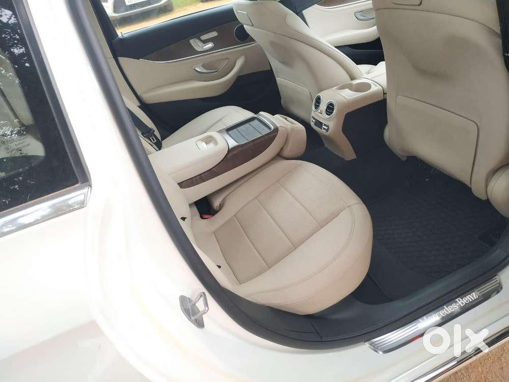 Mercedes-benz E-class 2018 With 65000 Km