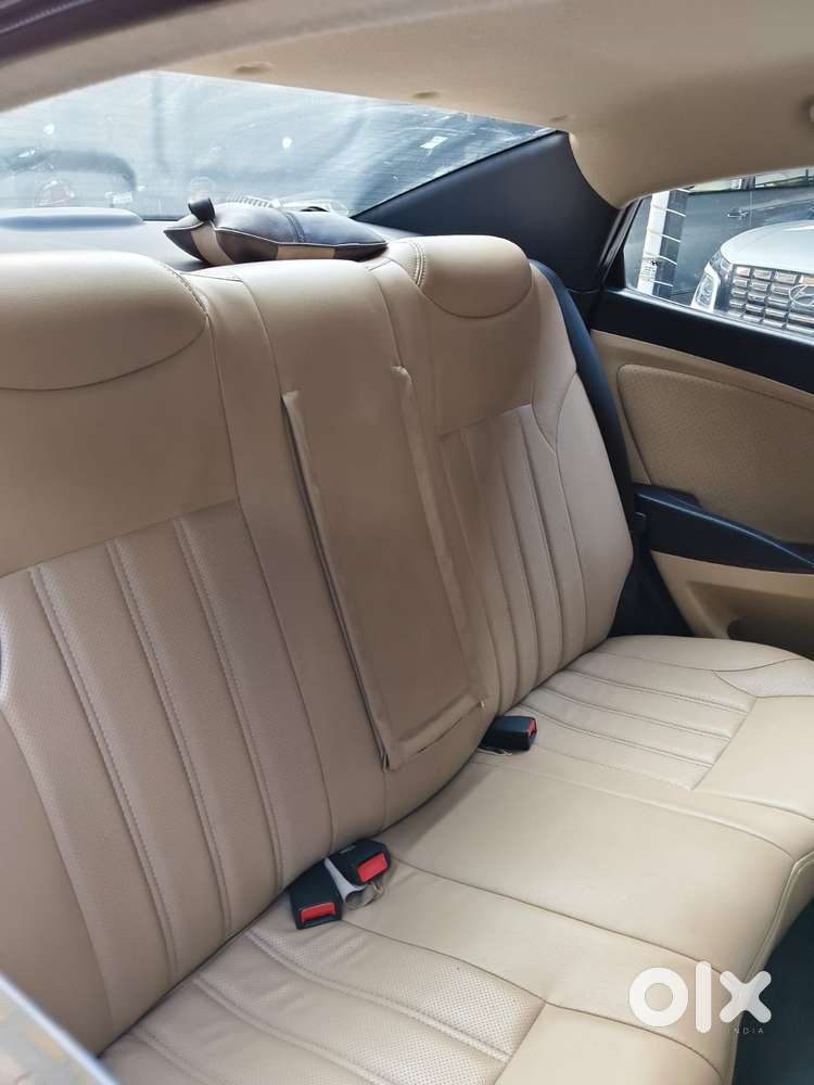 Hyundai Verna Fluidic 1.6 Vtvt Sx, 2016, Petrol