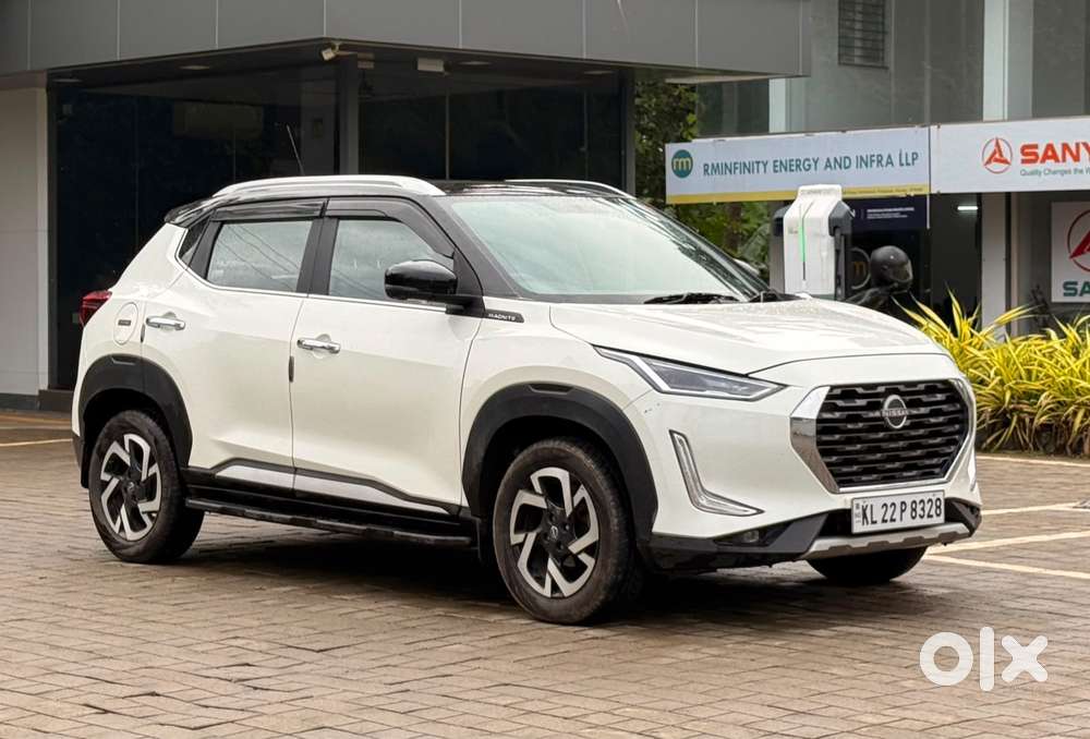 Nissan Magnite 1.0 Xv, 2021, Petrol
