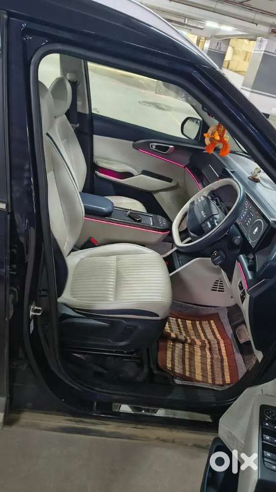 Kia Carens Clavis Electric 2025 Top End Model