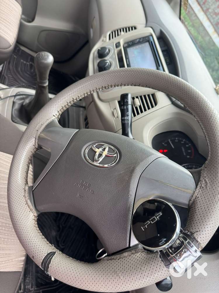 Toyota Innova 2.5 Gx (diesel) 8 Seater Bs Iv, 2013, Diesel