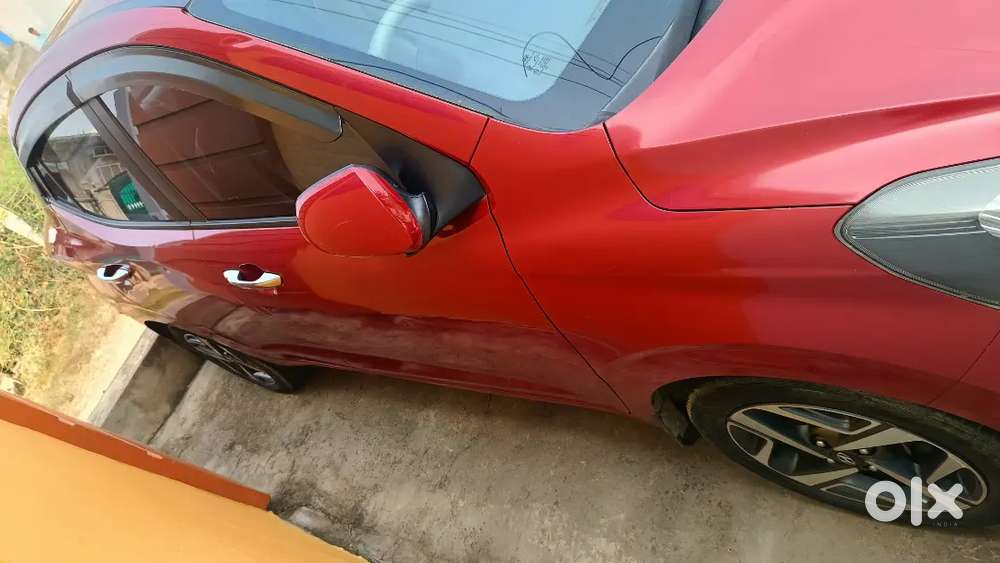 Hyundai Aura 2020 Petrol 98000 Km Driven