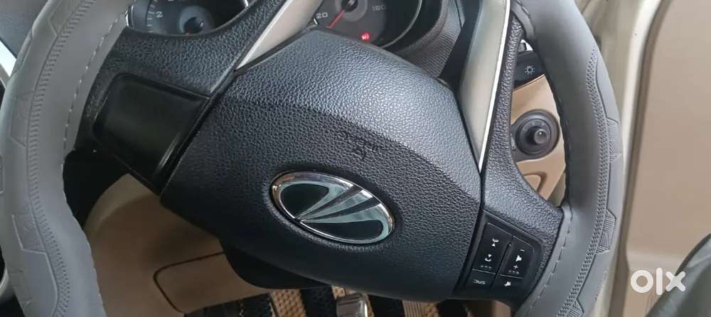 Mahindra Tuv 300 2016 Diesel Well Maintained