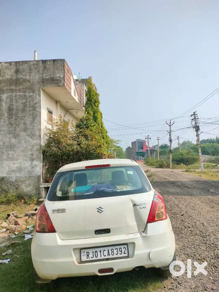 Maruti Suzuki Swift Petrol