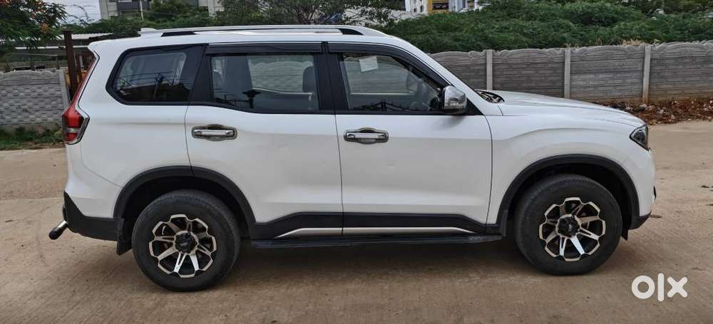 Mahindra Scorpio-n 2.2 Z6 Diesel Mt 7 Str, 2023, Diesel