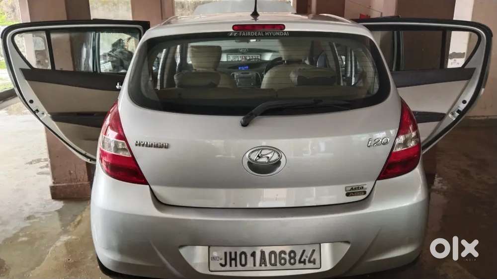 Hyundai I20 Asta 1.4 2012 Brand New Condition Very Less Used Car