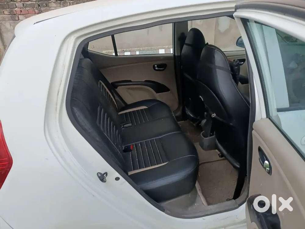 Hyundai I10 Sportz 2015