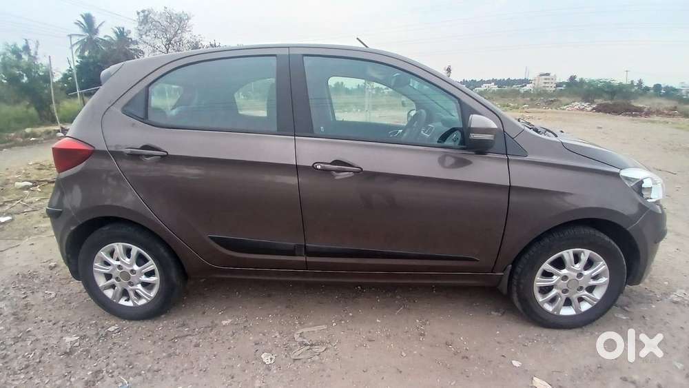 Tata Tiago 1.2 Revotron Xza, 2018, Petrol