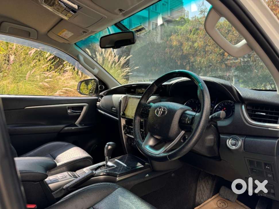 Toyota Fortuner 4x2 At 2.8 Diesel, 2022, Diesel