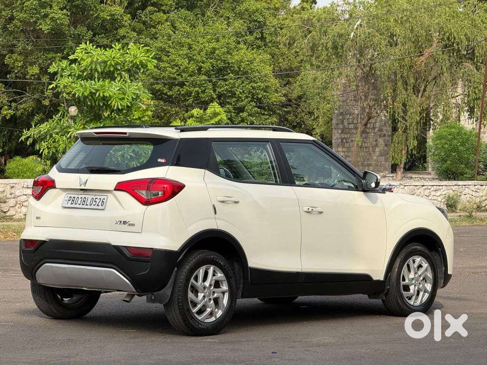 Mahindra Xuv300 W8 Option Diesel, 2023, Diesel