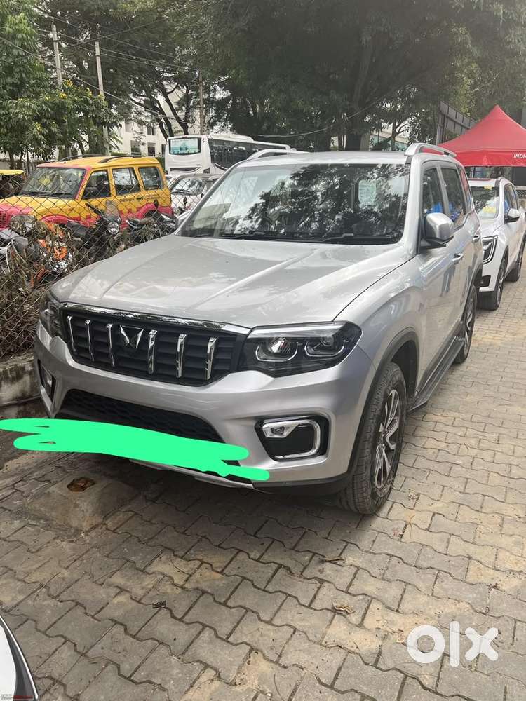 Mahindra Scorpio N 2023/ Petrol/ At