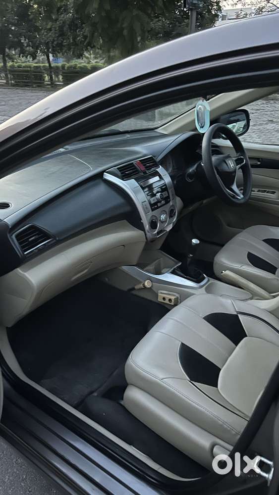 Honda Brio S Mt, 2011, Petrol