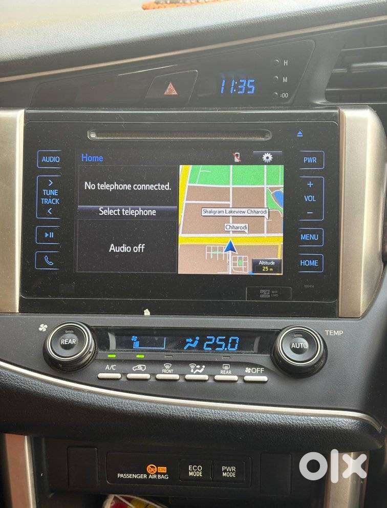 Toyota Innova Crysta