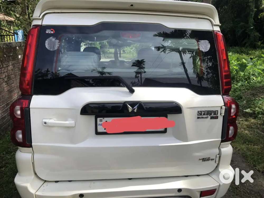 Mahindra Scorpio Classic Captain Seat 2.2 2023 Diesel Manual