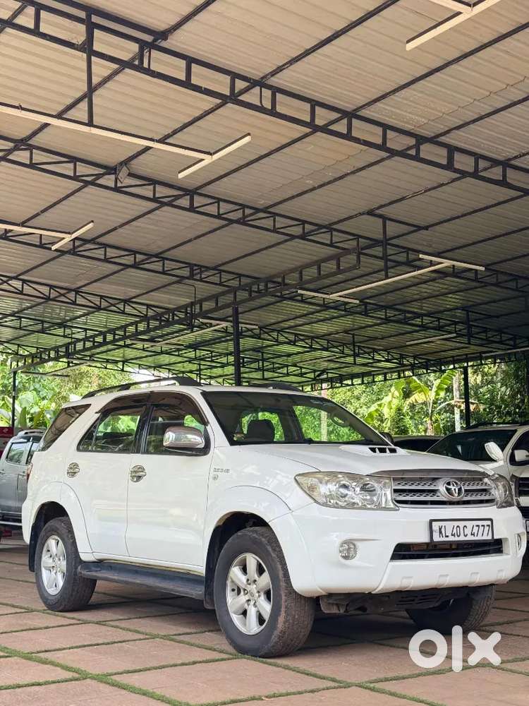 Toyota Fortuner Diesel 2010
