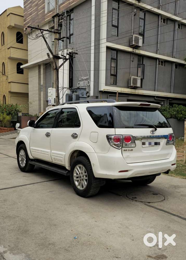 Toyota Fortuner 2011-2016 4x2 Manual, 2014, Diesel