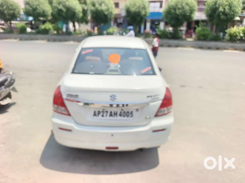 Maruti Suzuki Dzire 2011 Petrol 160000 Km Driven