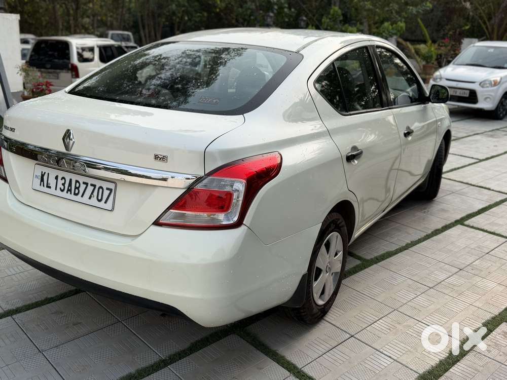 Renault Scala Rxe Petrol, 2014, Petrol