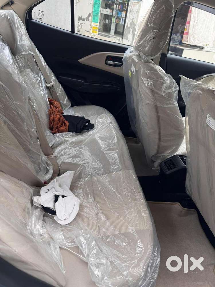 2025 Maruti Suzuki Manual Petrol Car Next To Showroom Condition