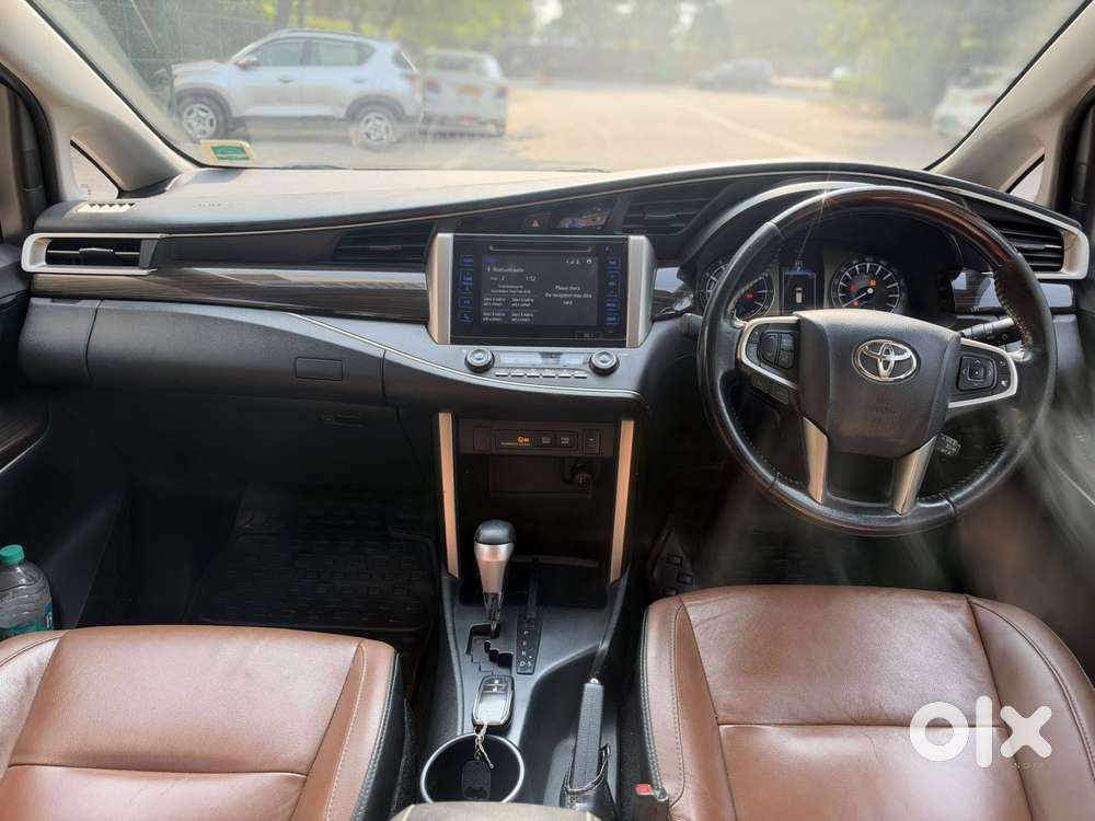 Toyota Innova Crysta 2.7 Zx At, 2017, Petrol