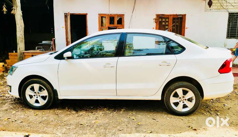 Skoda Rapid 2017 Diesel 155000 Km Driven