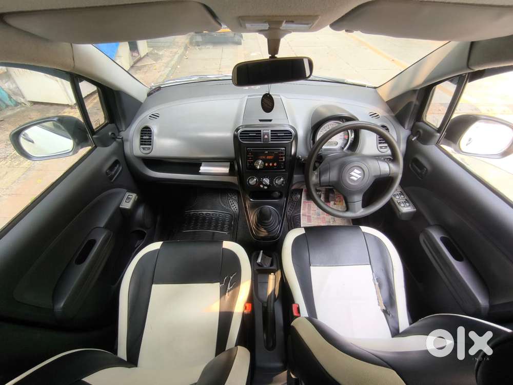 Maruti Suzuki Ritz Vxi, 2012, Petrol