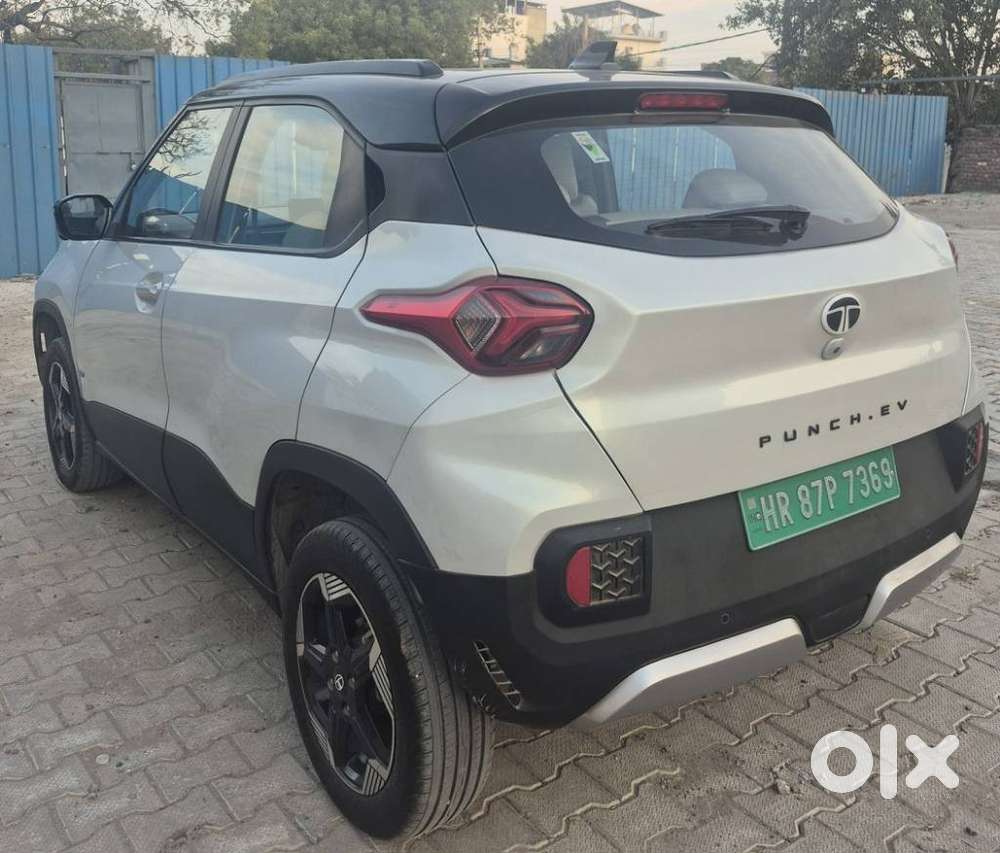 Tata Punch Ev Empowered Plus Lr Ac Fc, 2024, Electric