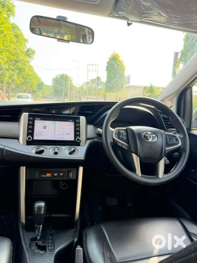 Toyota Innova Crysta 2.8 Gx At 8s, 2021, Diesel