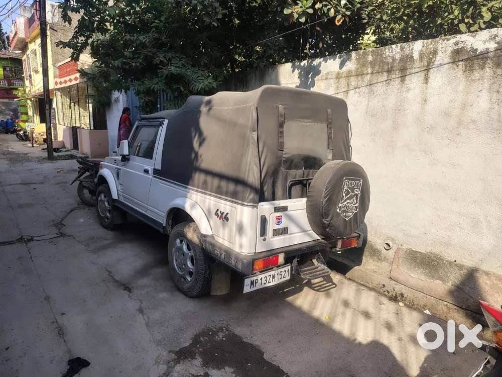 Maruti Suzuki Gypsy 2012
