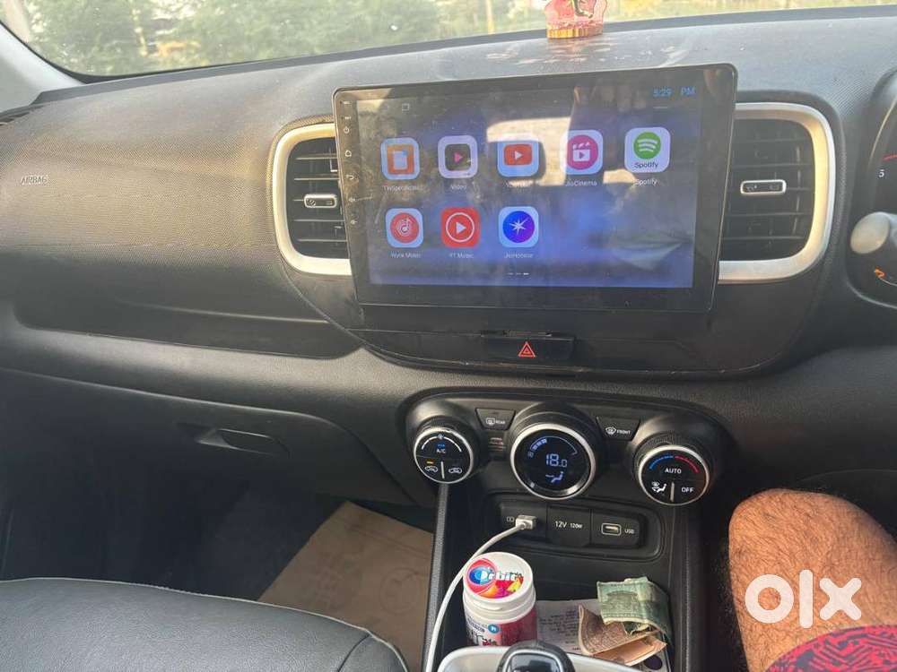 Hyundai Venue Sx 2022 Diesel &ndash; Sunroof