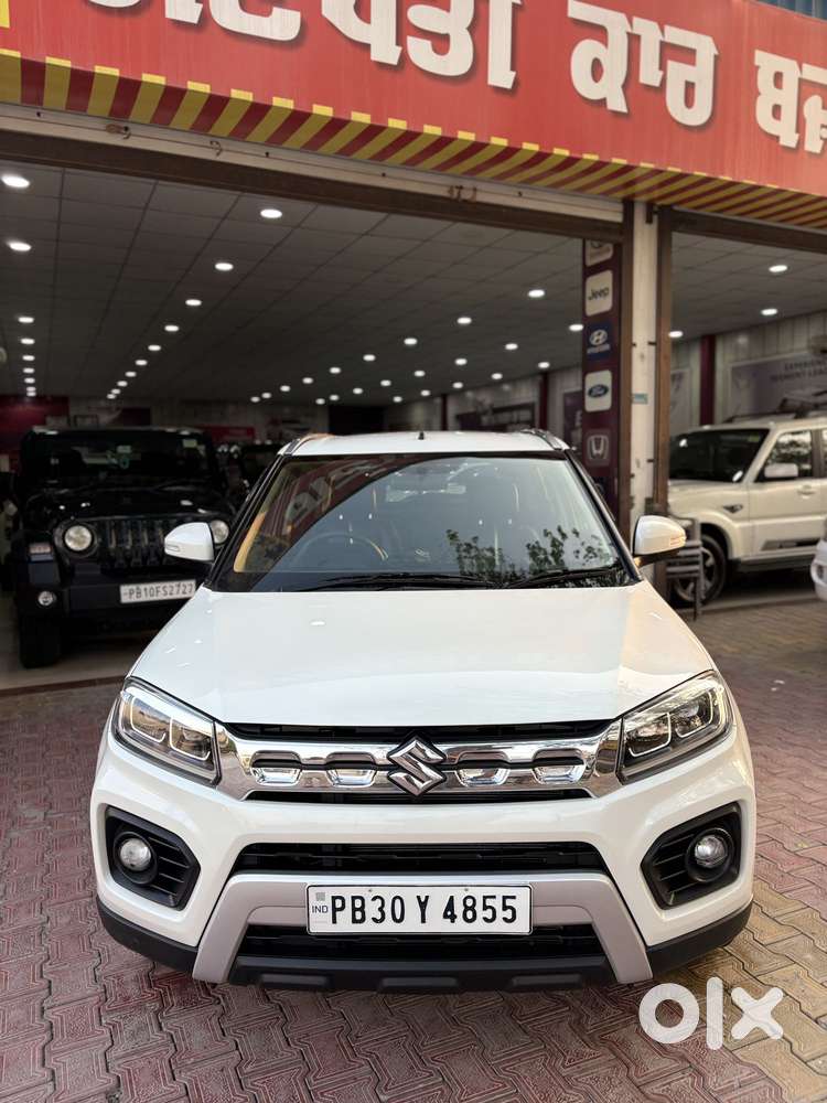 Maruti Suzuki Brezza 1.5 Zxi Smart Hybrid, 2021, Petrol