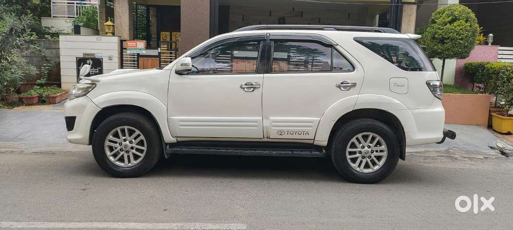 Toyota Fortuner 3.0 4x4 Manual, 2013, Diesel