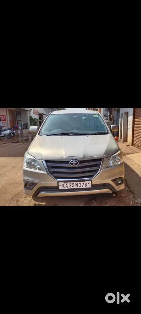 Toyota Innova 2014 Diesel 170000 Km Driven