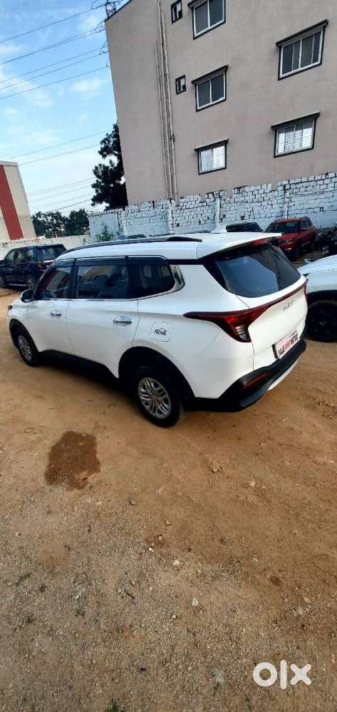 Kia Carens 1.4 Prestige 7 Str, 2023, Petrol