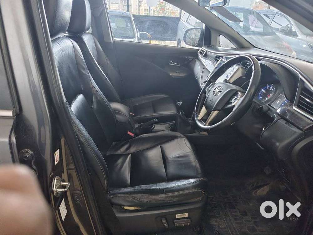 Toyota Innova Crysta 2.4 Z 7 Str, 2017, Diesel
