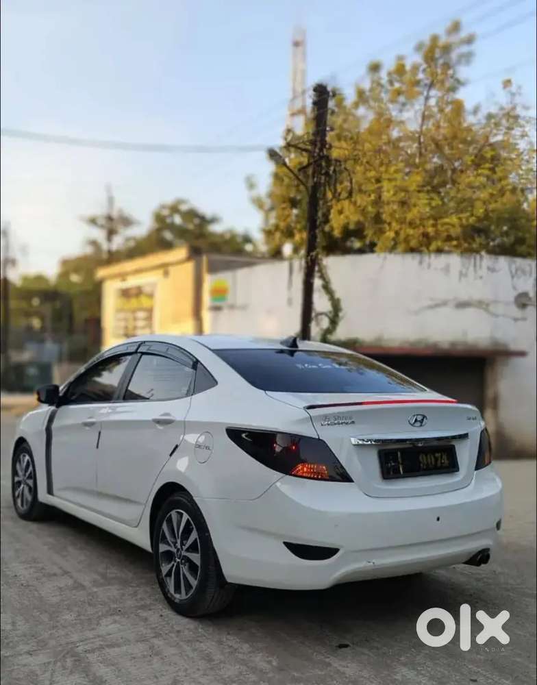 Hyundai Verna Crdi 2015