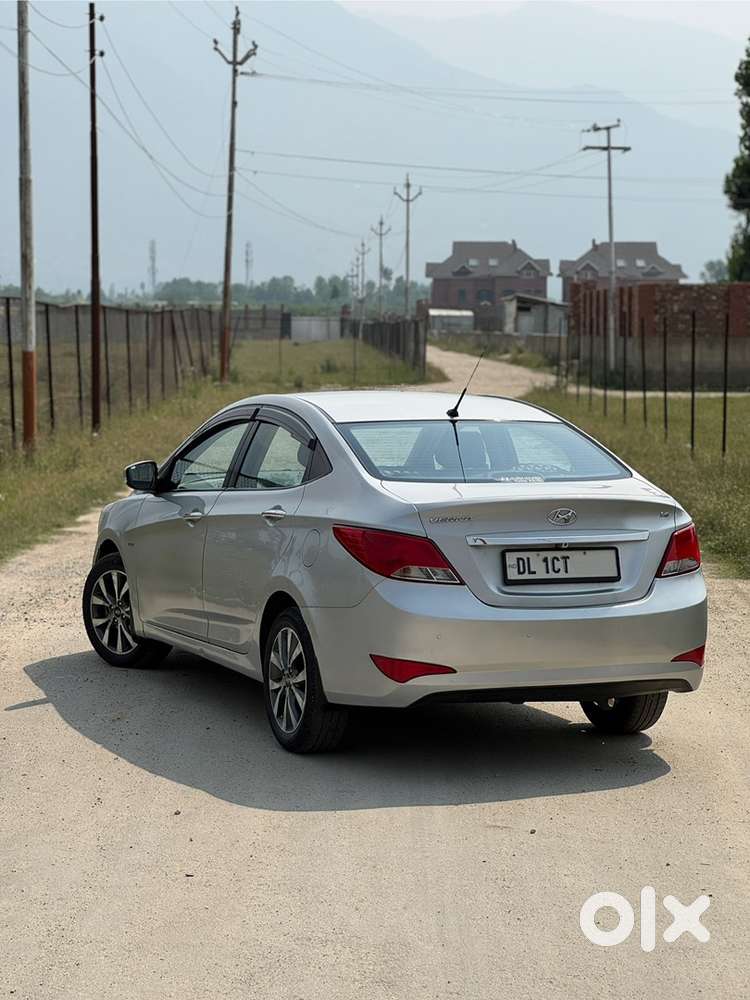 Hyundai Verna Automatic