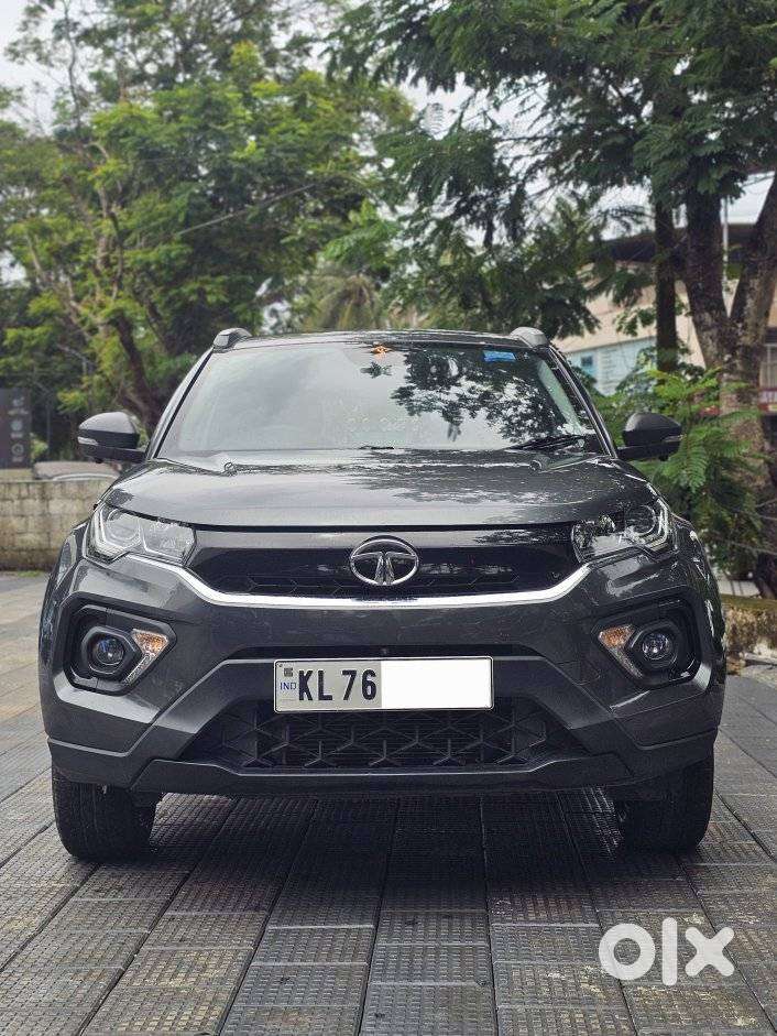 Tata Nexon 1.2 Revotron Xm (s), 2022, Petrol