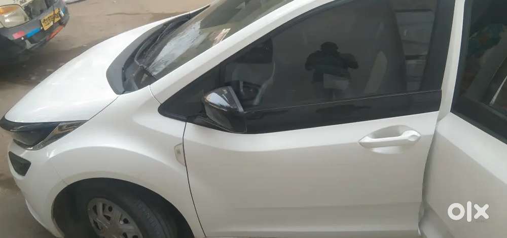 Tata Altroz 2023 Petrol 19000 Km Driven