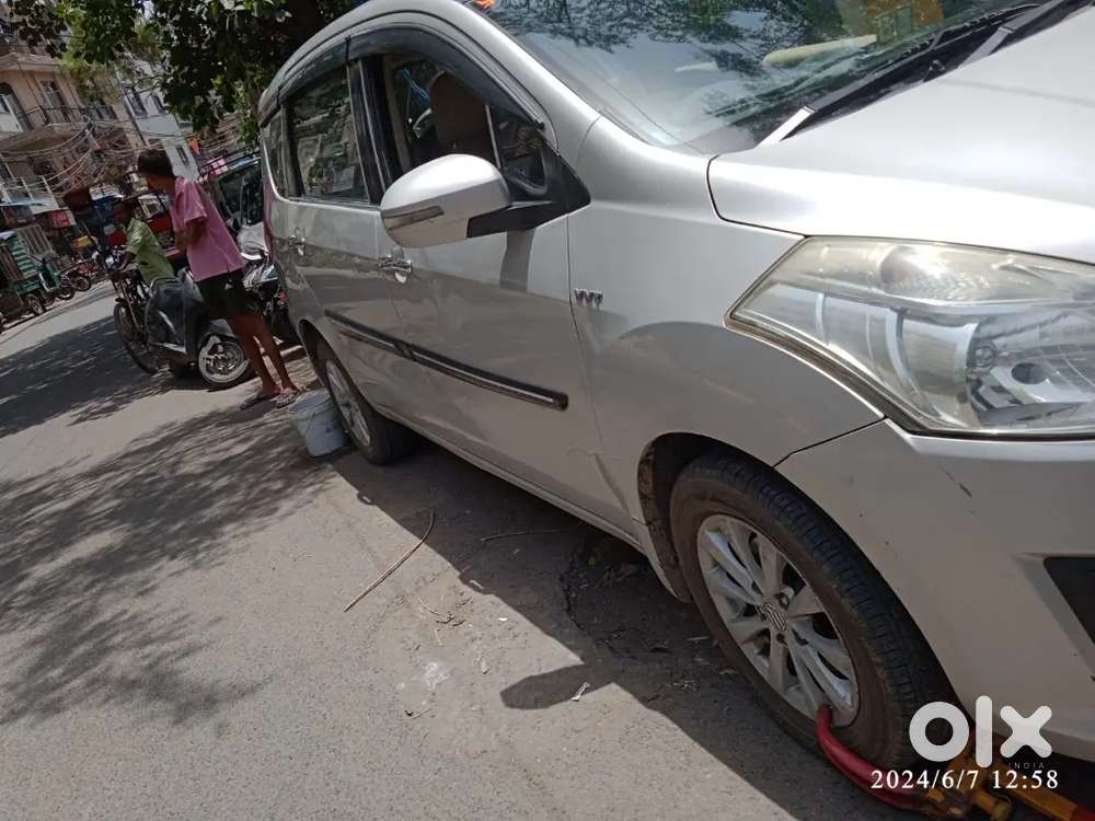 Maruti Suzuki Ertiga Vdi 2014
