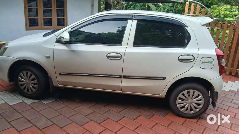 Toyota Etios Liva Petrol 2015 Manual